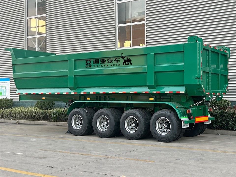 Treler Semi Tapak Belakang Empat Gandar